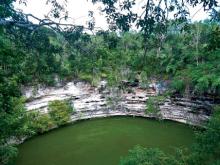 Cenote Sagrado